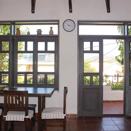 Minas Villa สตูปา ภายนอก รูปภาพ
